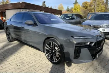 BMW 750 din 2023 - oferta BMW221798