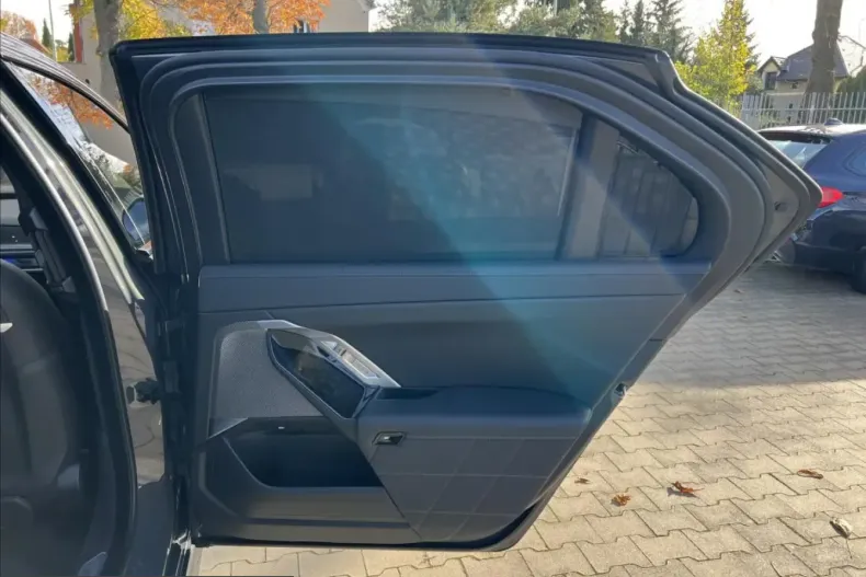 BMW 750 (Seria 7) din 2023 cu 56.000 km - oferta BMW221798 - foto 17
