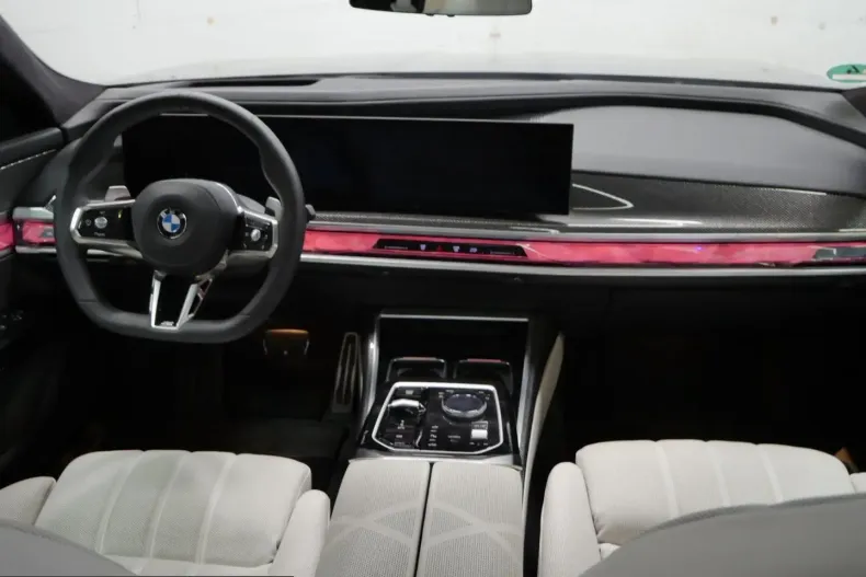 BMW 740 (Seria 7) din 2025 cu 20.000 km - oferta BMW221799 - foto 5