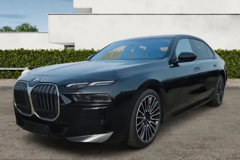BMW 740 (Seria 7) din 2024 cu 51.956 km - oferta BMW221800 - foto 2