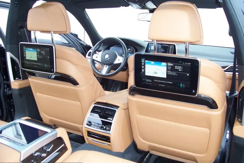 BMW 745 (Seria 7) din 2021 cu 73.500 km - oferta BMW221802 - foto 2