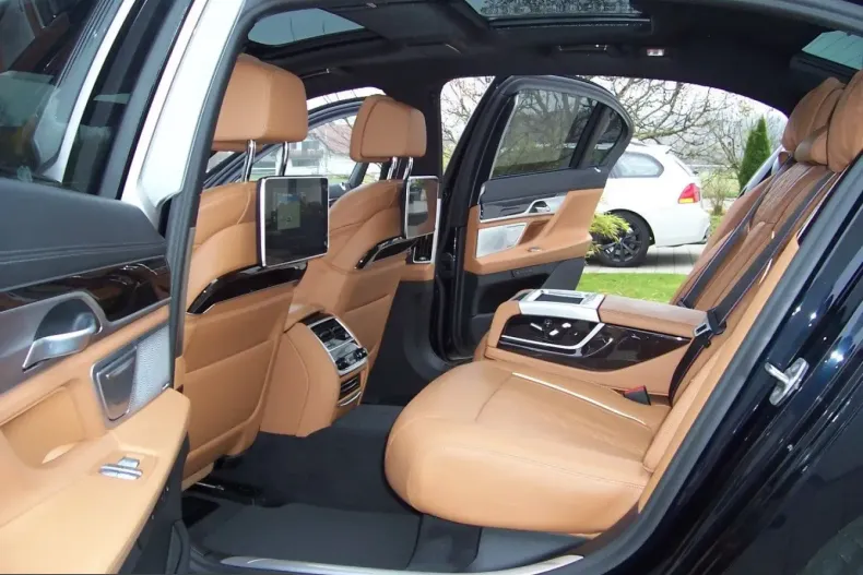 BMW 745 (Seria 7) din 2021 cu 73.500 km - oferta BMW221802 - foto 12