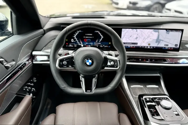 BMW 740 (Seria 7) din 2025 cu 1.900 km - oferta BMW221803 - foto 17