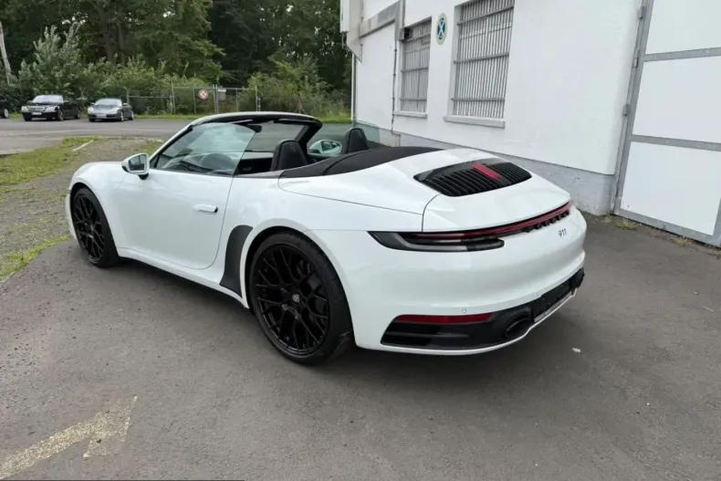 Porsche 992 din 2024 cu 14.900 km - oferta POR221805 - foto 4