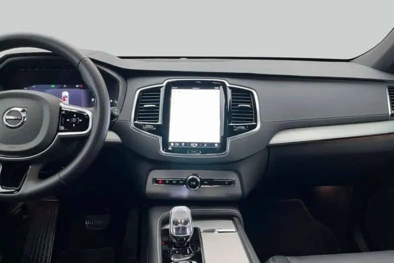 Volvo XC90 din 2023 cu 45.439 km - oferta VOL221806 - foto 15