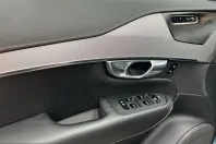Volvo XC90 din 2023 cu 45.439 km - oferta VOL221806 - foto 20