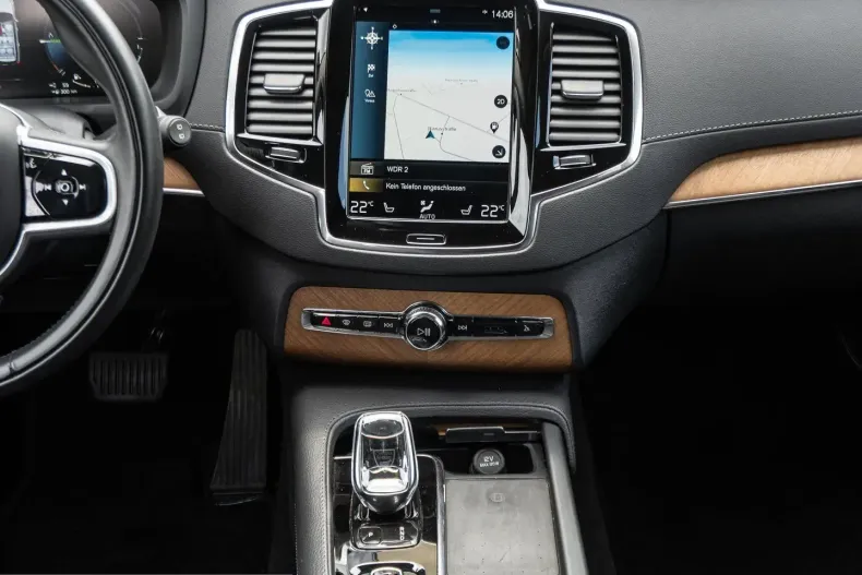 Volvo XC90 din 2022 cu 77.981 km - oferta VOL221809 - foto 12