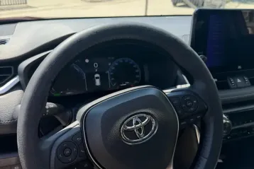 Toyota RAV4 din 2024 - oferta TOY221811