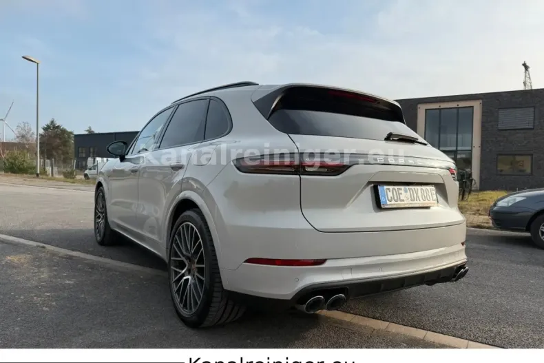 Porsche Cayenne din 2021 cu 71.420 km - oferta POR221827 - foto 5