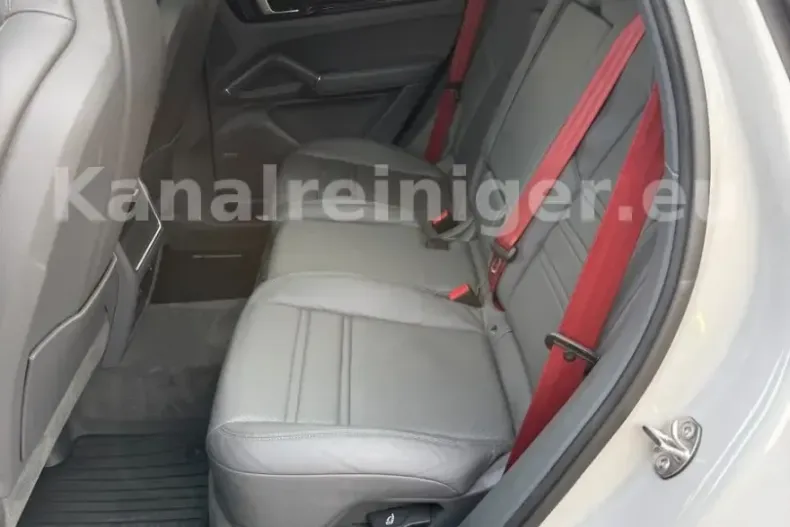 Porsche Cayenne din 2021 cu 71.420 km - oferta POR221827 - foto 13
