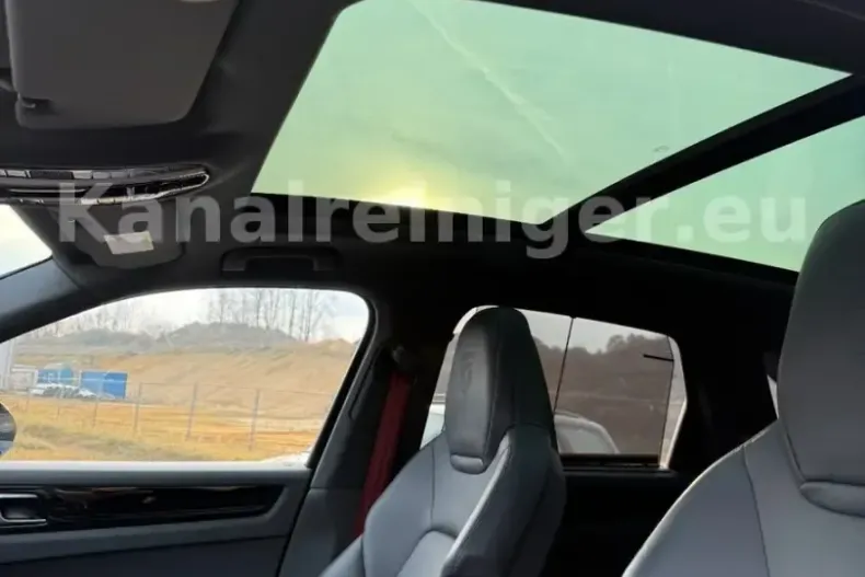 Porsche Cayenne din 2021 cu 71.420 km - oferta POR221827 - foto 18