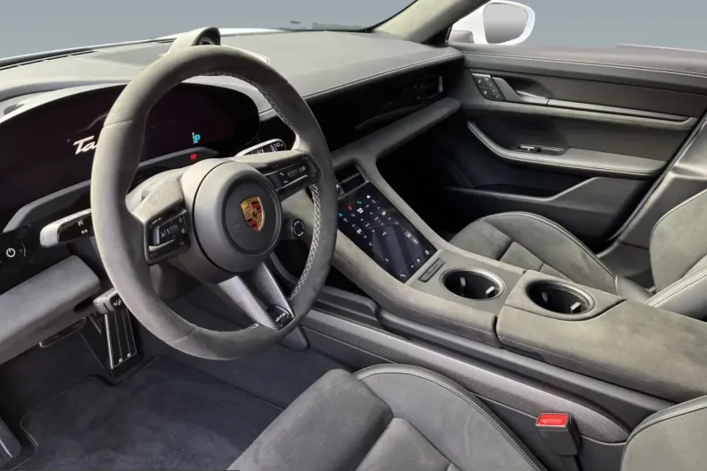 Porsche Taycan din 2022 cu 55.476 km - oferta POR221828 - foto 4
