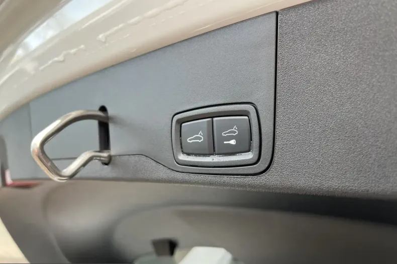Porsche Taycan din 2022 cu 55.476 km - oferta POR221828 - foto 22