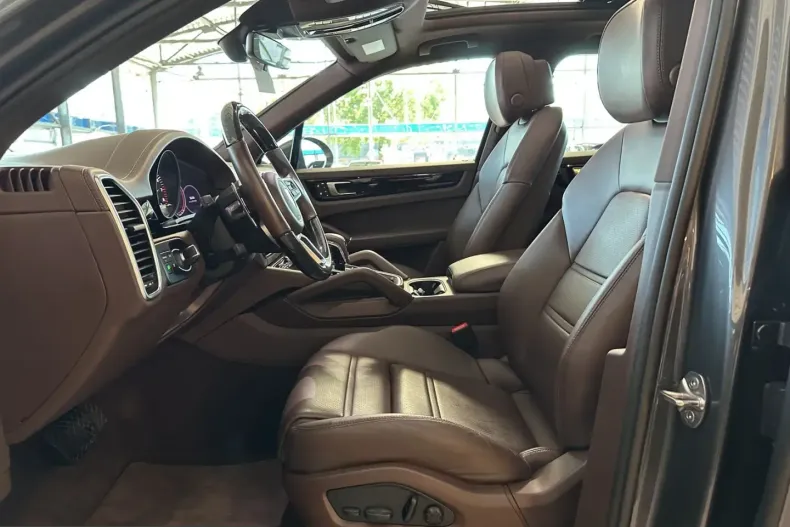 Porsche Cayenne din 2022 cu 34.510 km - oferta POR221830 - foto 10