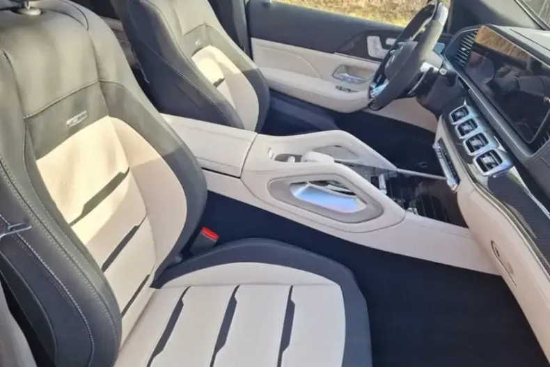 Mercedes-Benz GLE 53 AMG (Clasa GLE) din 2025 cu 2.590 km - oferta MER221831 - foto 8