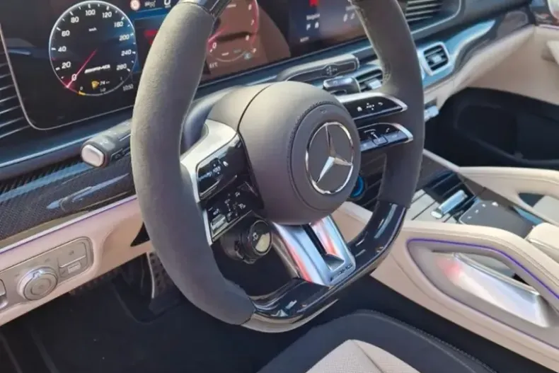 Mercedes-Benz GLE 53 AMG (Clasa GLE) din 2025 cu 2.590 km - oferta MER221831 - foto 10