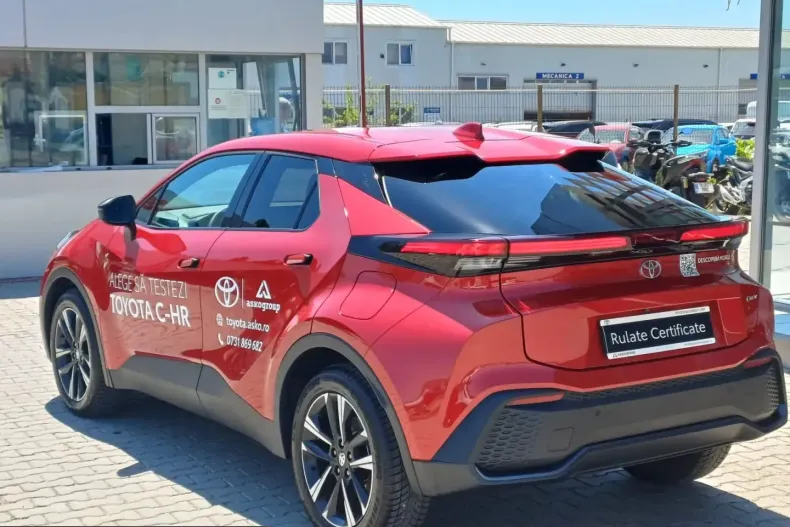 Toyota C-HR din 2025 cu 4.466 km - oferta TOY221832 - foto 5