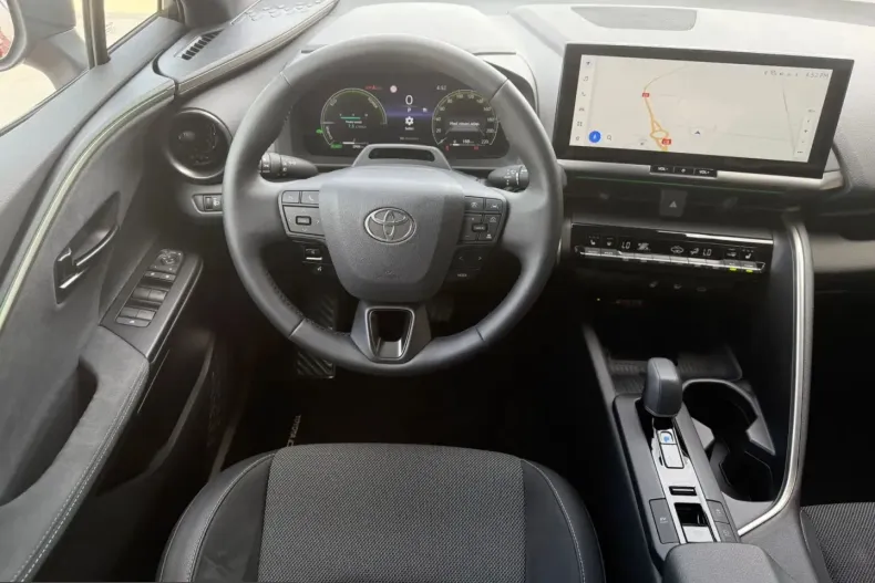 Toyota C-HR din 2025 cu 2.958 km - oferta TOY221833 - foto 18