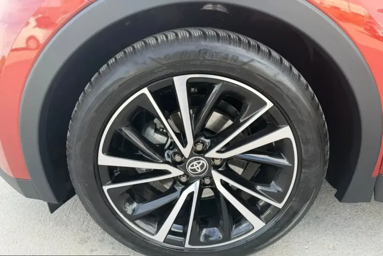 Toyota C-HR din 2025 cu 2.958 km - oferta TOY221833 - foto 25
