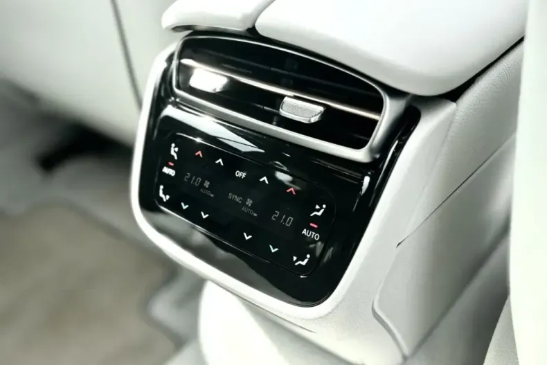 Mercedes-Benz EQS din 2022 cu 67.200 km - oferta MER221835 - foto 12