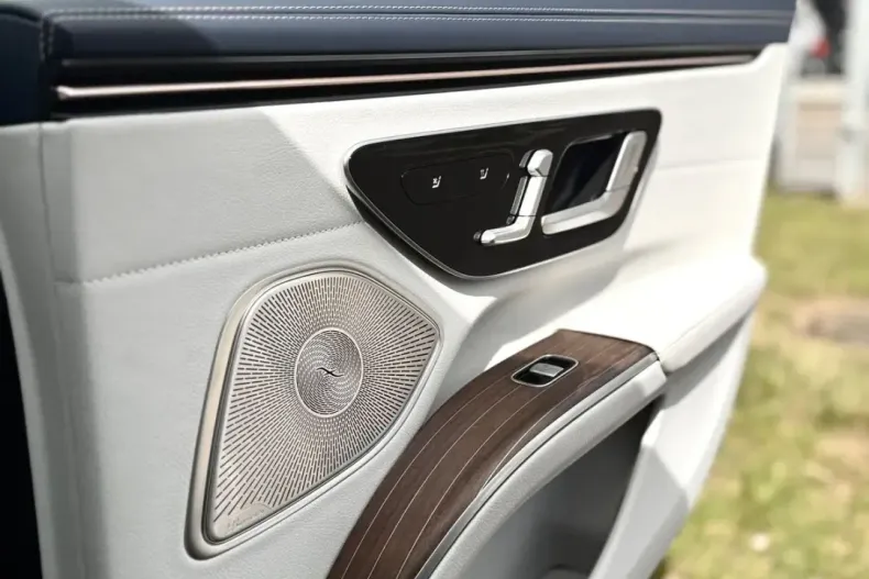 Mercedes-Benz EQS din 2022 cu 67.200 km - oferta MER221835 - foto 13