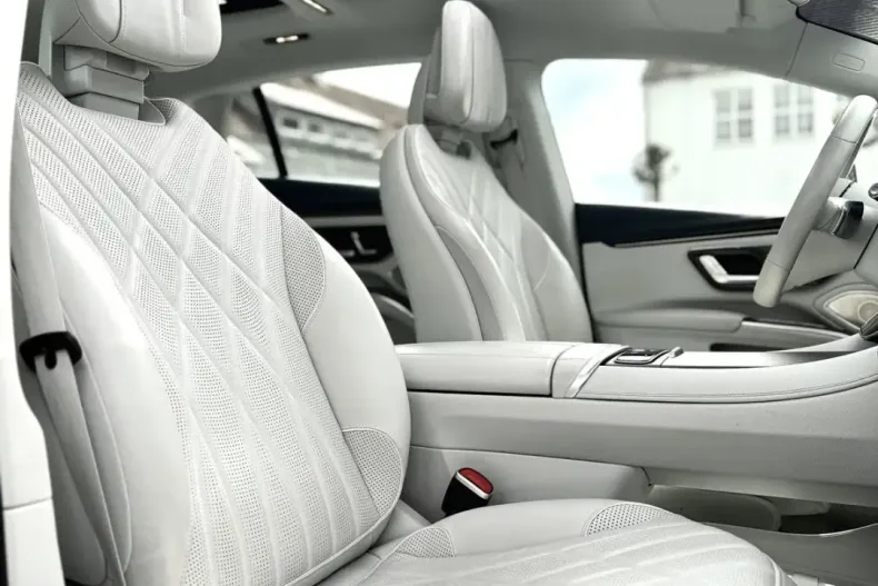 Mercedes-Benz EQS din 2022 cu 67.200 km - oferta MER221835 - foto 16