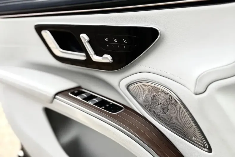 Mercedes-Benz EQS din 2022 cu 67.200 km - oferta MER221835 - foto 20
