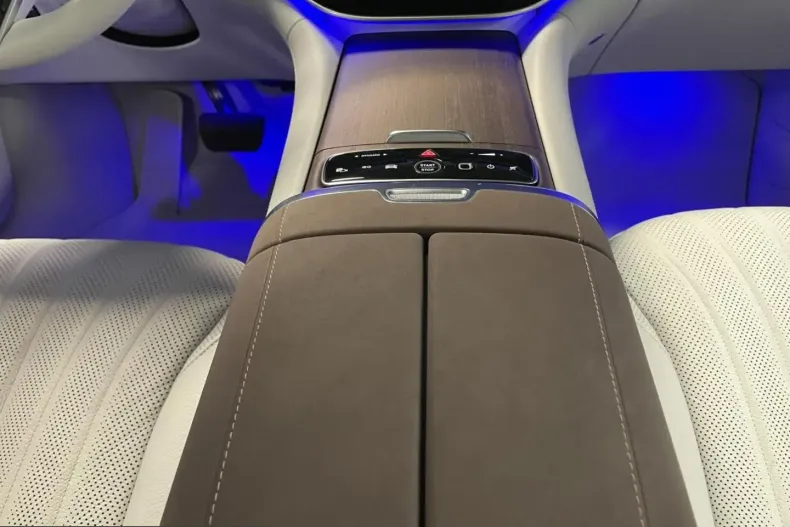 Mercedes-Benz EQS din 2022 cu 52.307 km - oferta MER221836 - foto 9