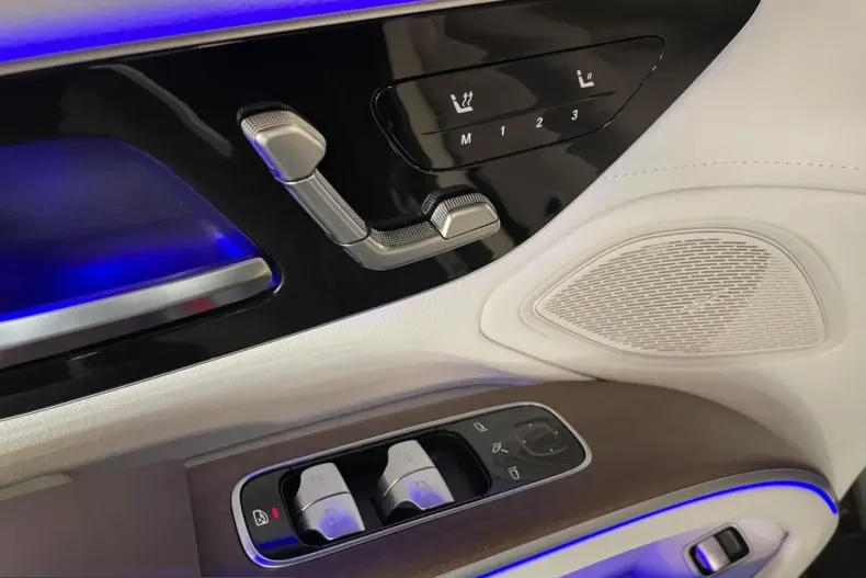 Mercedes-Benz EQS din 2022 cu 52.307 km - oferta MER221836 - foto 11