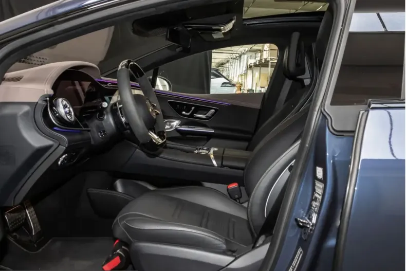 Mercedes-Benz EQE din 2025 cu 5.500 km - oferta MER221838 - foto 8