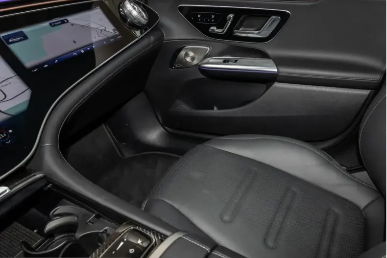 Mercedes-Benz EQE din 2025 cu 5.500 km - oferta MER221838 - foto 12