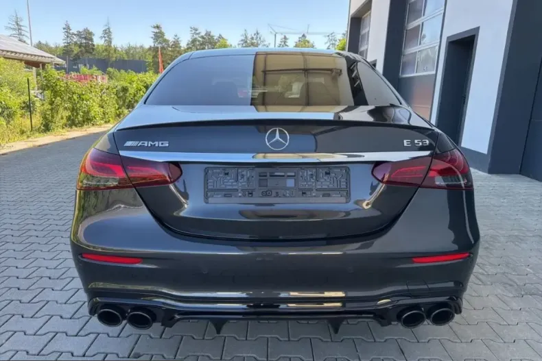 Mercedes-Benz E 53 AMG (Clasa E) din 2022 cu 59.816 km - oferta MER221839 - foto 5