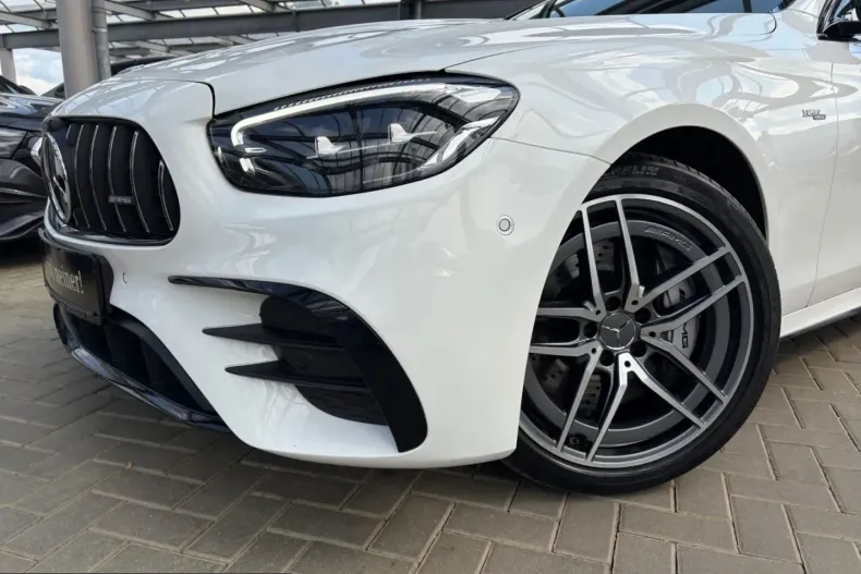 Mercedes-Benz E 53 AMG (Clasa E) din 2023 cu 63.541 km - oferta MER221840 - foto 5