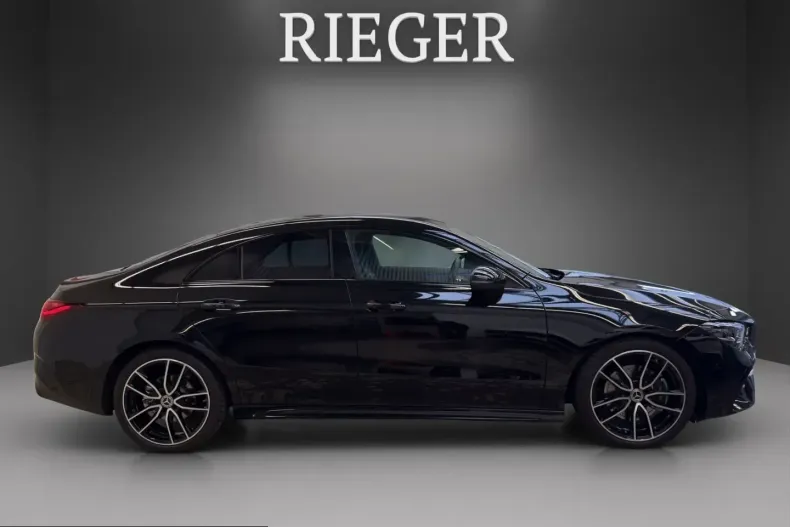 Mercedes-Benz CLA 200 (Clasa CLA) din 2025 cu 12.052 km - oferta MER221847 - foto 14