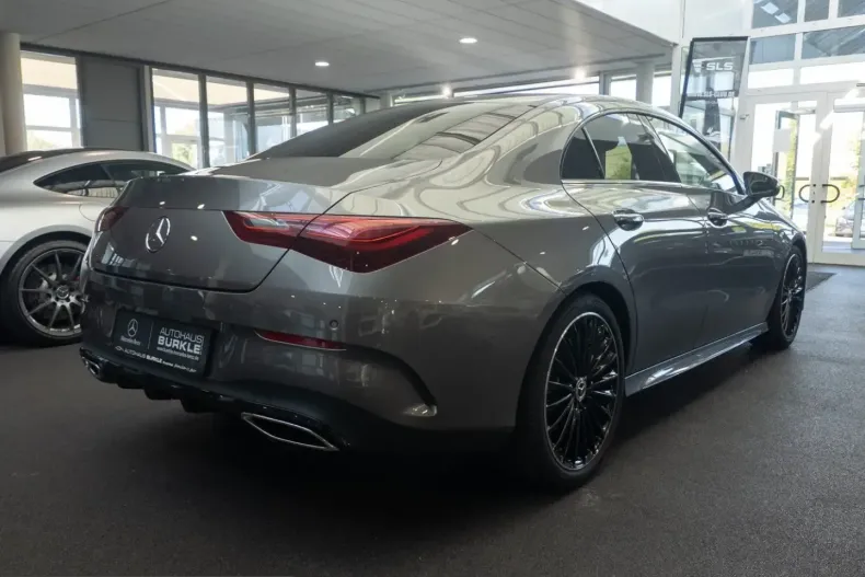 Mercedes-Benz CLA 200 (Clasa CLA) din 2024 cu 14.847 km - oferta MER221850 - foto 5