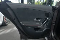 Mercedes-Benz CLA 200 (Clasa CLA) din 2024 cu 14.847 km - oferta MER221850 - foto 23