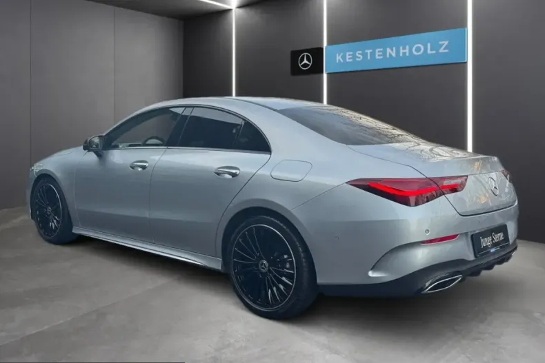 Mercedes-Benz CLA 200 (Clasa CLA) din 2024 cu 5.000 km - oferta MER221851 - foto 4