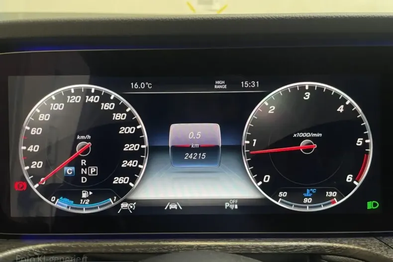 Mercedes-Benz G 400 (Clasa G) din 2023 cu 24.213 km - oferta MER221852 - foto 14