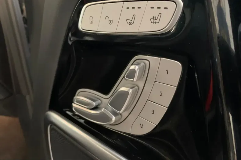 Mercedes-Benz G 400 (Clasa G) din 2022 cu 48.628 km - oferta MER221856 - foto 7