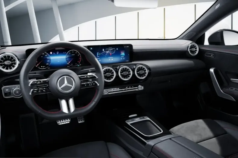 Mercedes-Benz CLA 180 (Clasa CLA) din 2025 cu 16.001 km - oferta MER221857 - foto 5