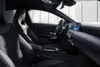 Mercedes-Benz CLA 180 (Clasa CLA) din 2025 cu 16.001 km - oferta MER221857 - foto 6