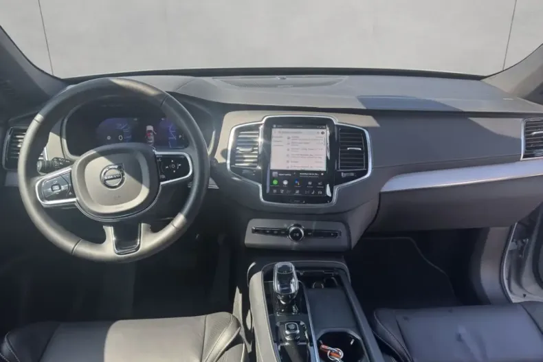 Volvo XC90 din 2024 cu 33.948 km - oferta VOL221860 - foto 11