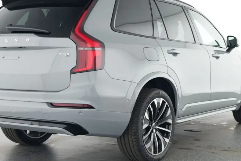 Volvo XC90 din 2025 cu 9.934 km - oferta VOL221861 - foto 7