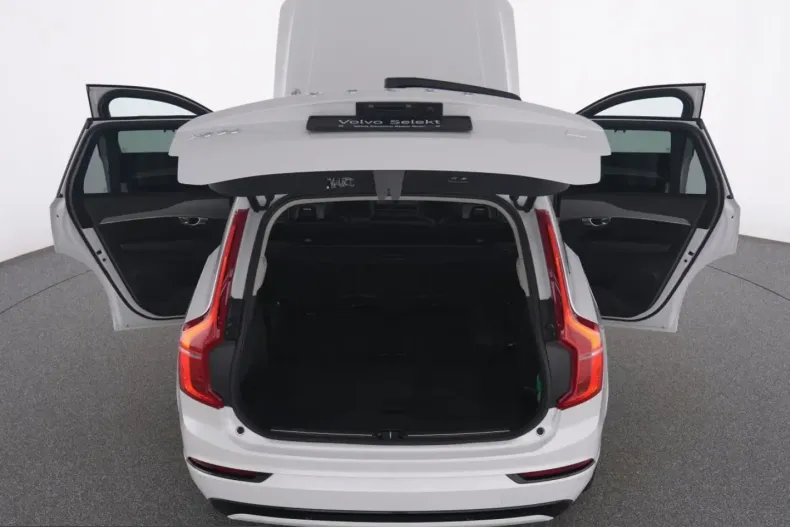 Volvo XC90 din 2024 cu 27.578 km - oferta VOL221862 - foto 13