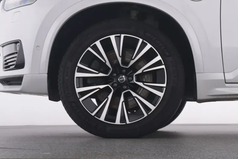 Volvo XC90 din 2024 cu 27.578 km - oferta VOL221862 - foto 19