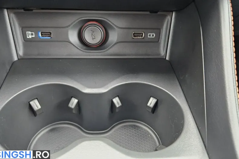 MG EHS din 2025 cu 9.900 km - oferta MG0221864 - foto 18