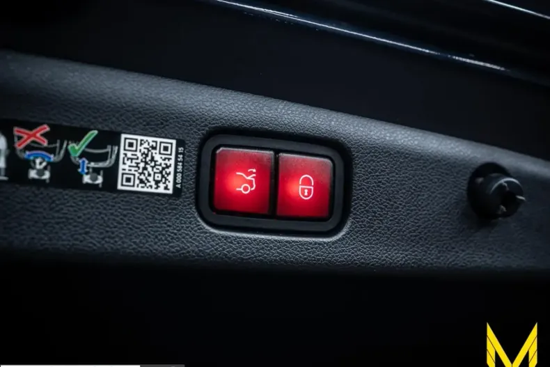 Mercedes-Benz E 450 (Clasa E) din 2024 cu 32.946 km - oferta MER221867 - foto 10