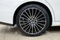 Mercedes-Benz E 400 (Clasa E) din 2025 cu 20.540 km - oferta MER221868 - foto 5