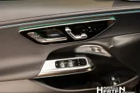 Mercedes-Benz E 400 (Clasa E) din 2025 cu 17.742 km - oferta MER221870 - foto 8