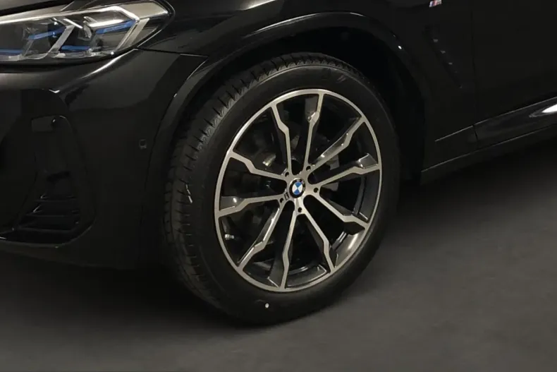 BMW X4 (Seria X) din 2025 cu 24.793 km - oferta BMW221871 - foto 6